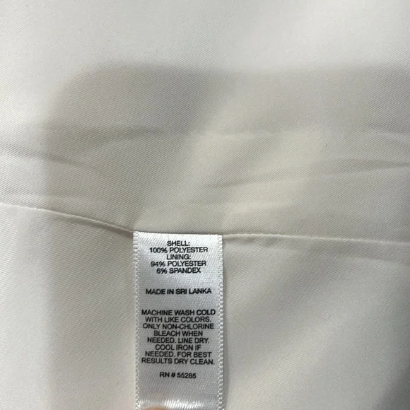 Express - White Satin Effect Tuxedo Blazer - Size 10 - Picture 8 of 11